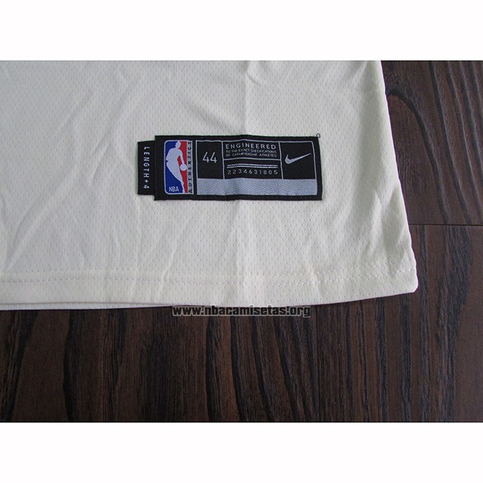 Camiseta Milwaukee Bucks Giannis Antetokounmpo NO 34 Earned Blanco